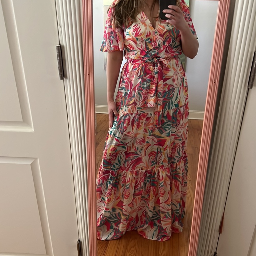 Flying Tomato Fuchsia Tropical Maxi Dress small